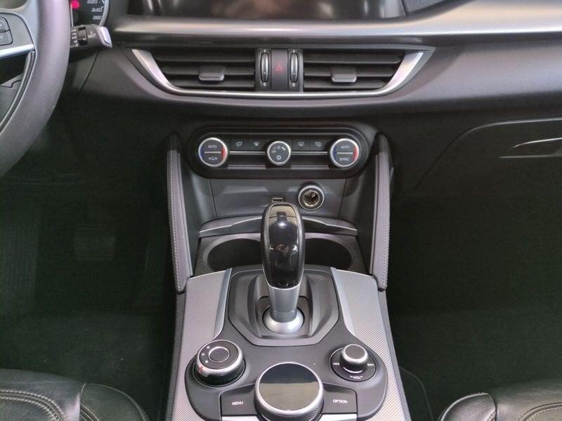 Alfa Romeo Stelvio 2.2 Turbo Diesel 180CV AT8 RWD Executive