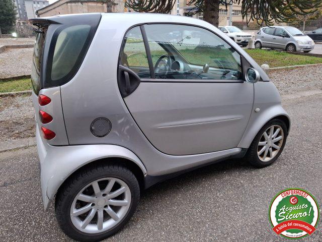 SMART ForTwo 700 coupé passion (45 kW)