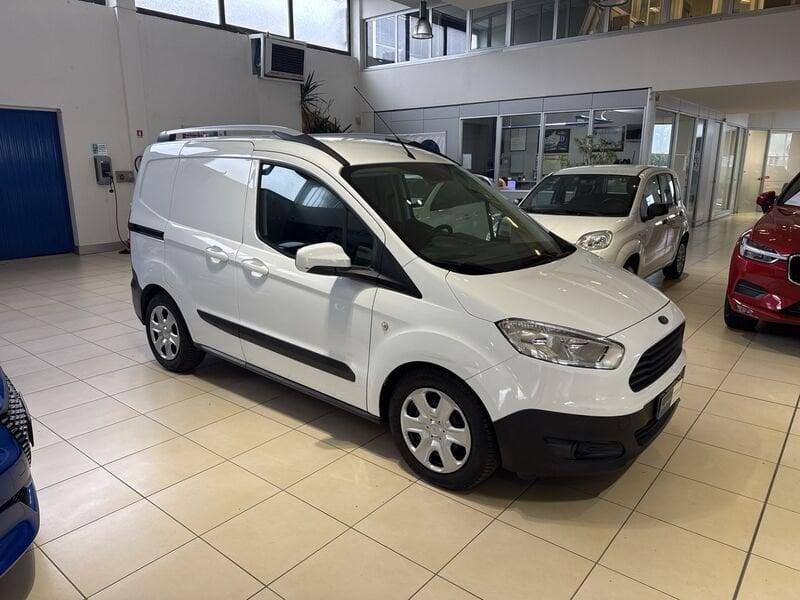 Ford Transit Courier 1.5 TDCi 75CV Van Trend