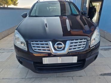 Nissan Qashqai 2.0 dCi DPF 4WD Tekna