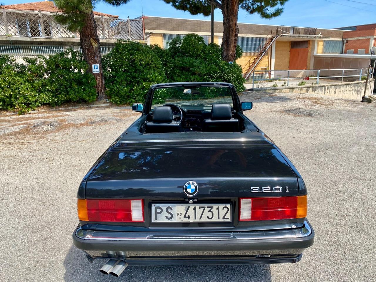 Bmw 320 BMW E30 320 I CABRIO