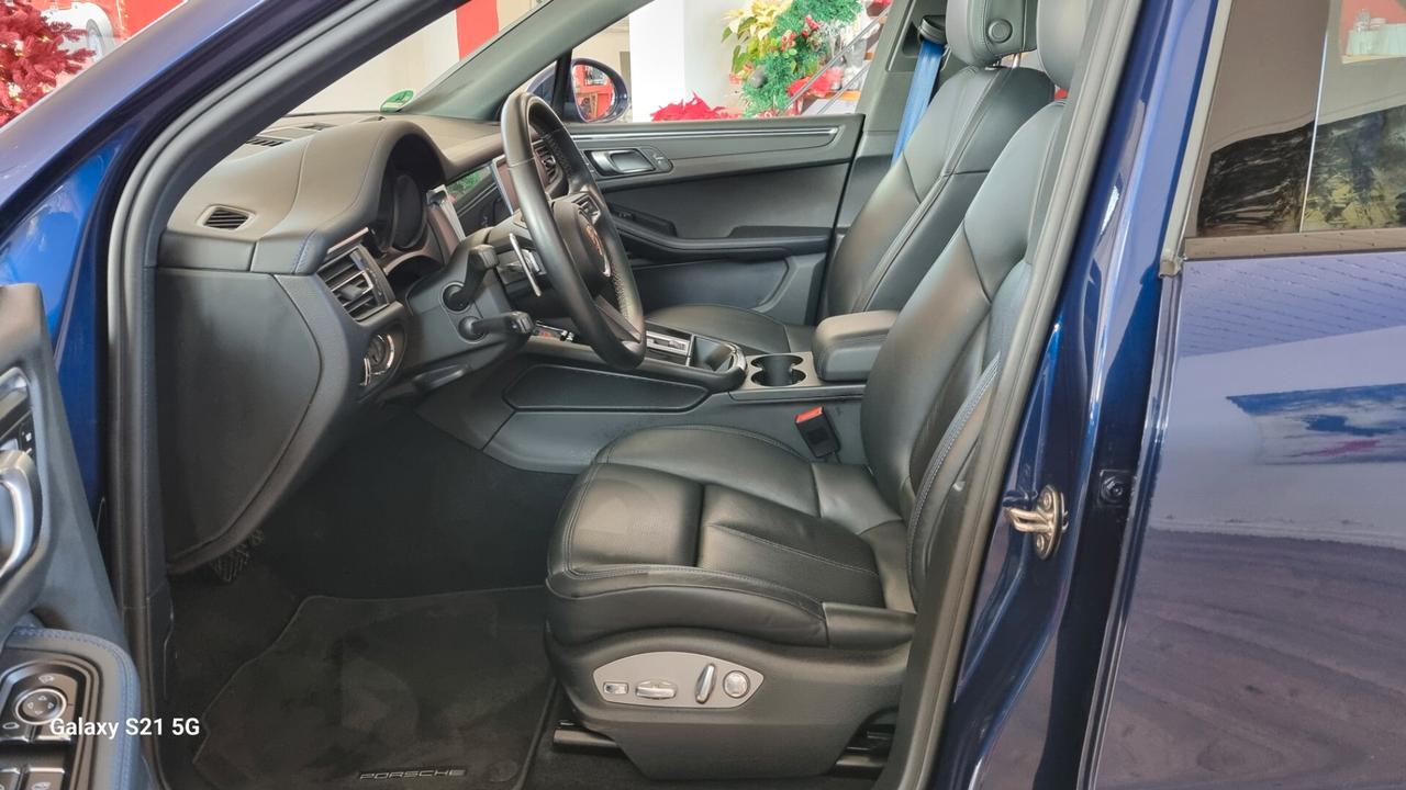 Porsche Macan 2.0 T Tetto Scarichi Spot. Sospensioni Radar