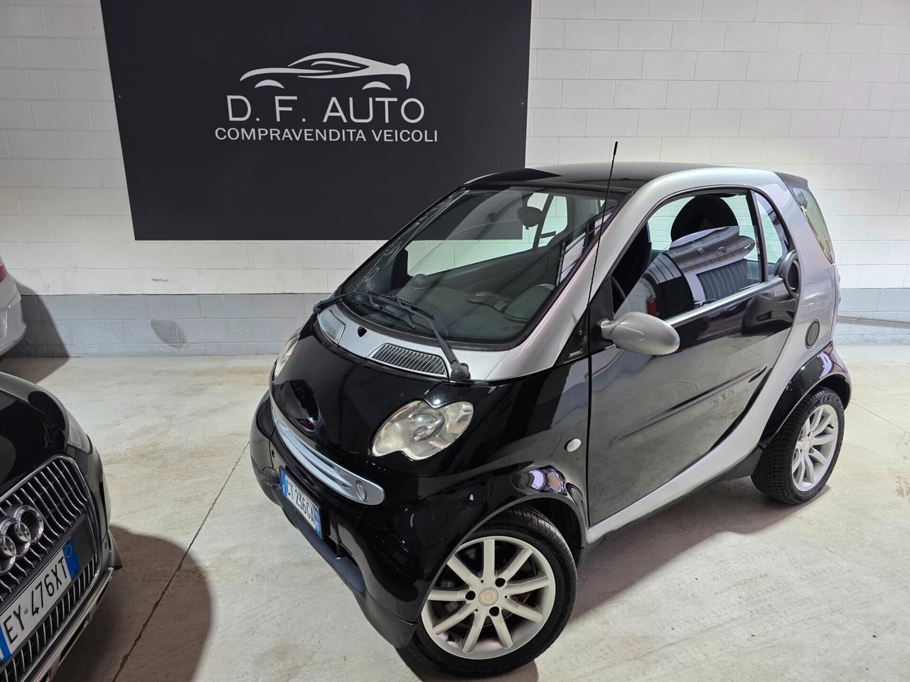 Smart ForTwo 700 coupé passion (45 kW)