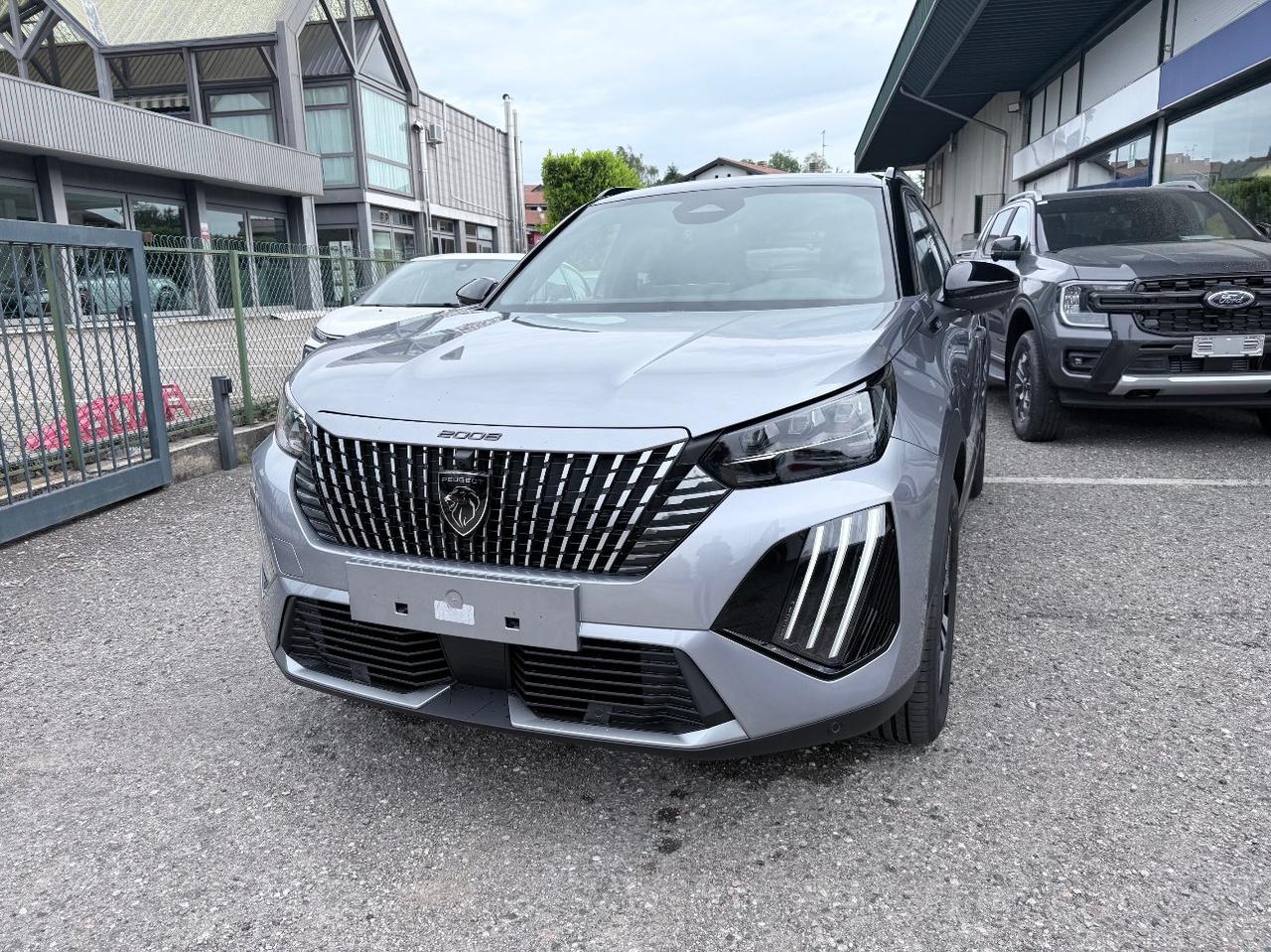 Peugeot 2008 2008 1.2 hybrid GT 145cv e-dcs6
