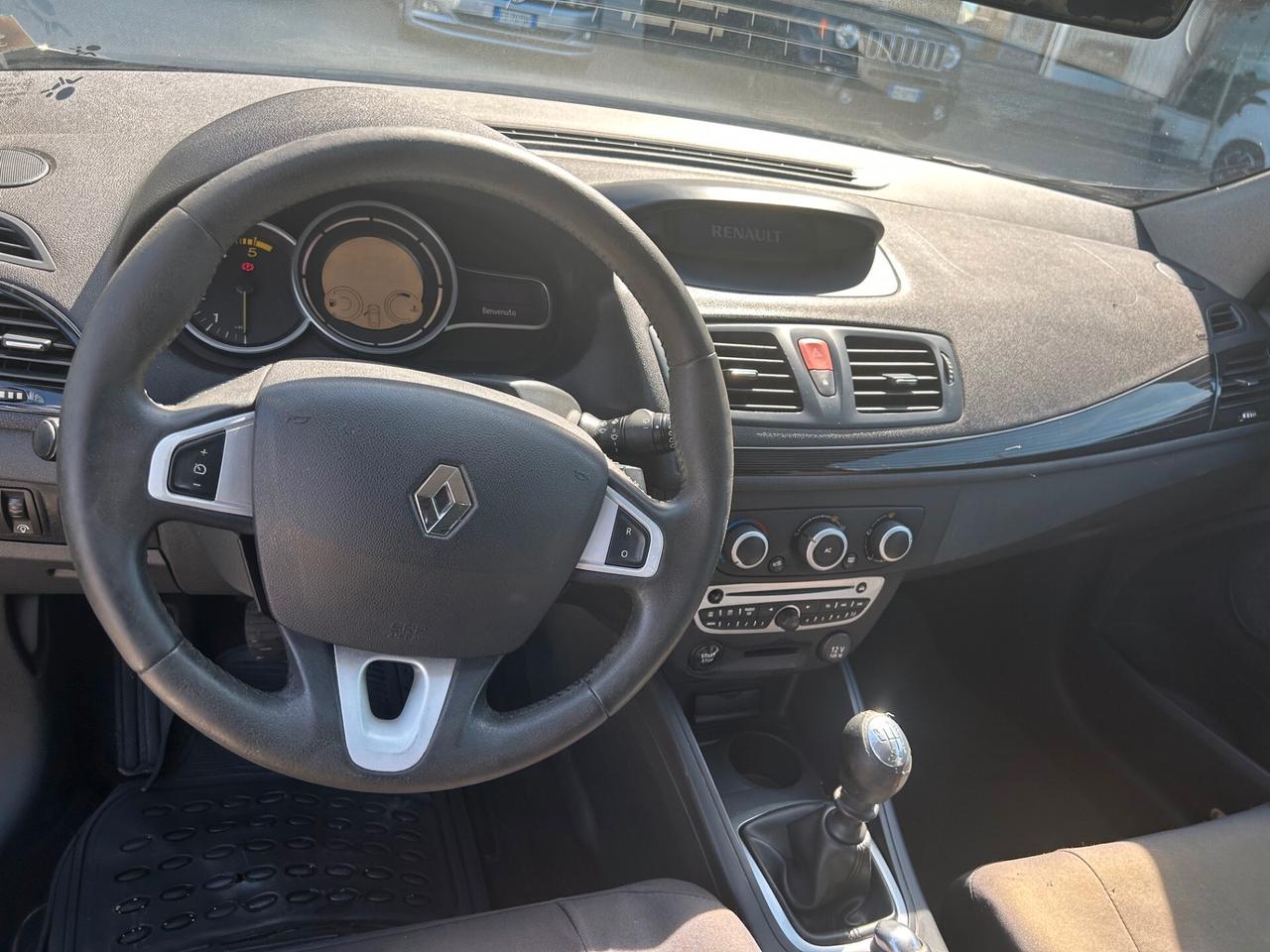 Renault Megane Mégane Coupé 1.5 dCi 110CV Wave