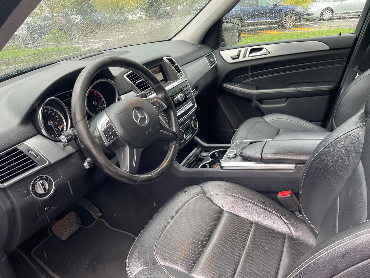 Mercedes-benz ML 250 BlueTEC 4Matic Sport*Automatik*Pelle*