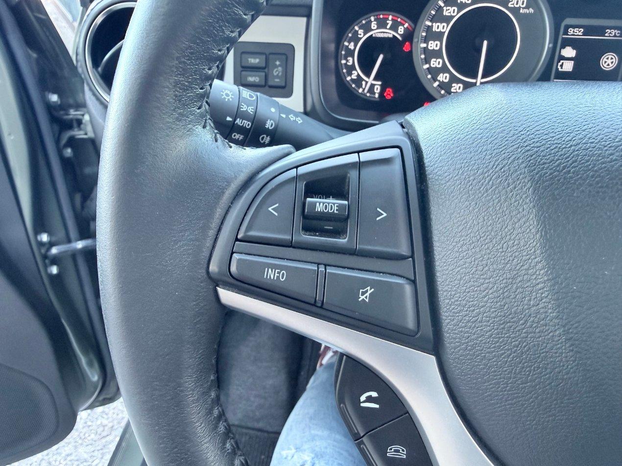 Suzuki Ignis 1.2h Top 2wd