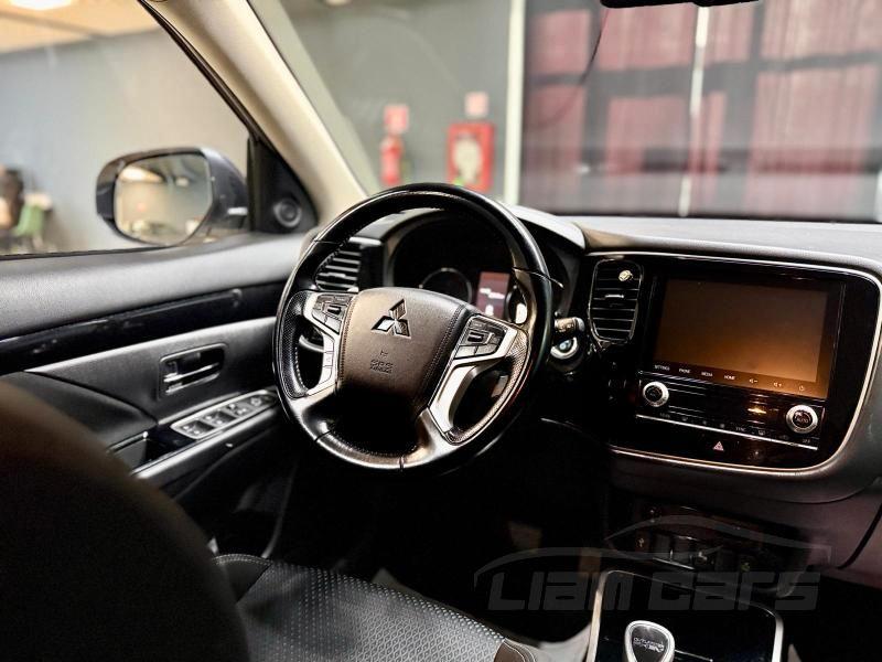 Mitsubishi Outlander phev 2.4 Instyle Plus 4wd