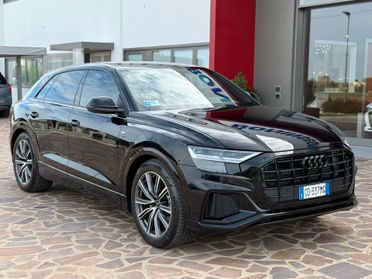 Audi Q8 45 3.0 TDI MHEV 231 CV quattro tiptronic s-line