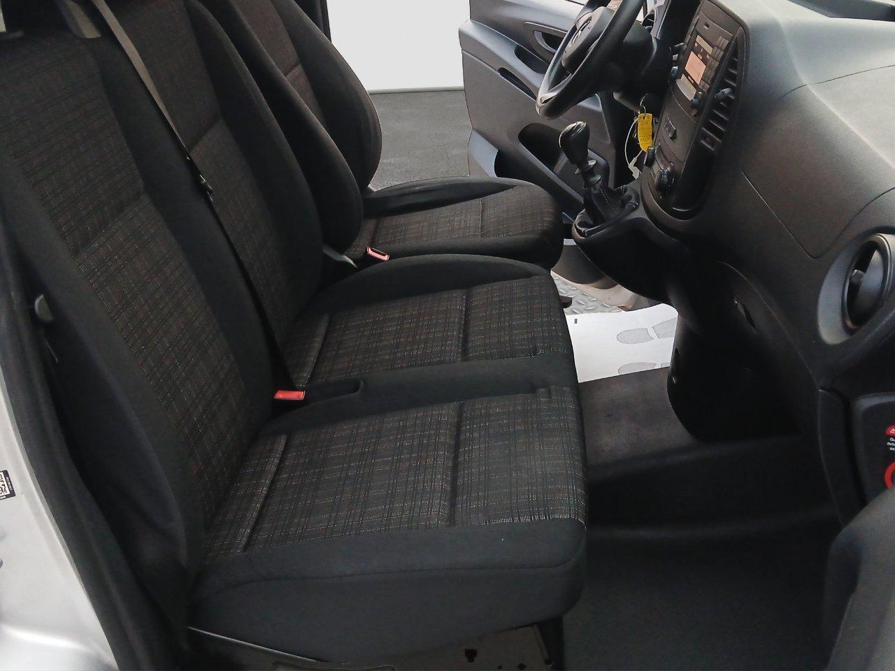 MERCEDES Vito 114 cdi long E6
