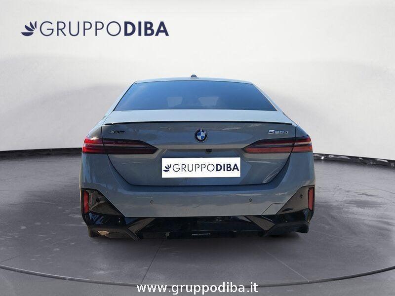 BMW Serie 5 G60 Berlina 520d 48V xdrive MSport Pro auto