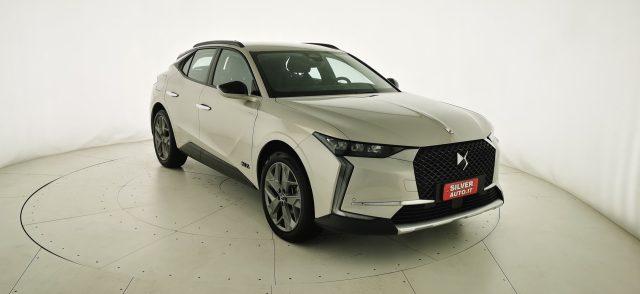 DS AUTOMOBILES DS 4 E-Tense 225 Cross Trocadero