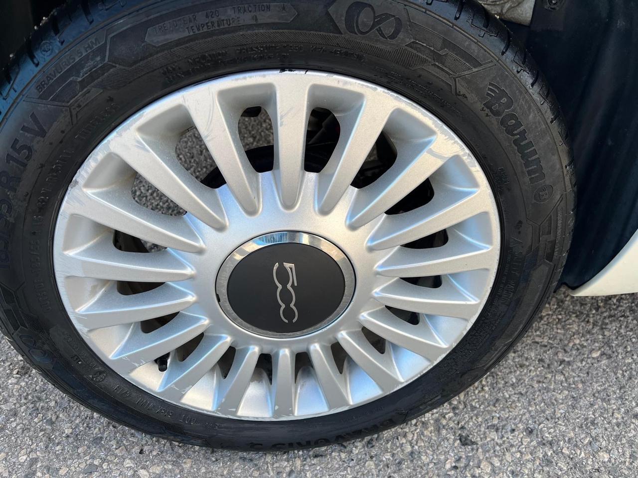 Fiat 500 1.3 mat/95 cv lounge-km 139000-2012