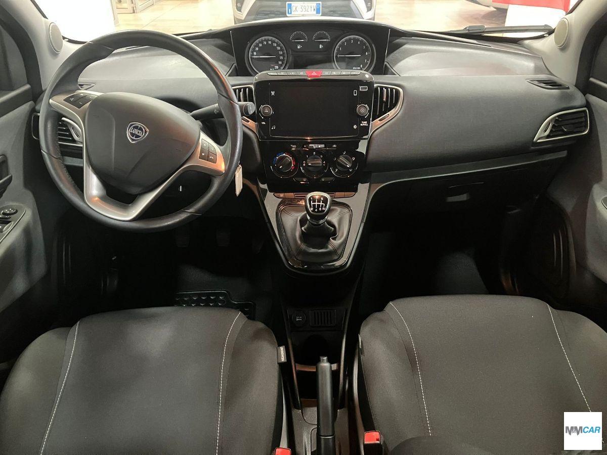 LANCIA - Ypsilon - 1.0 FireFly 5p.S&S Hybryd Gold