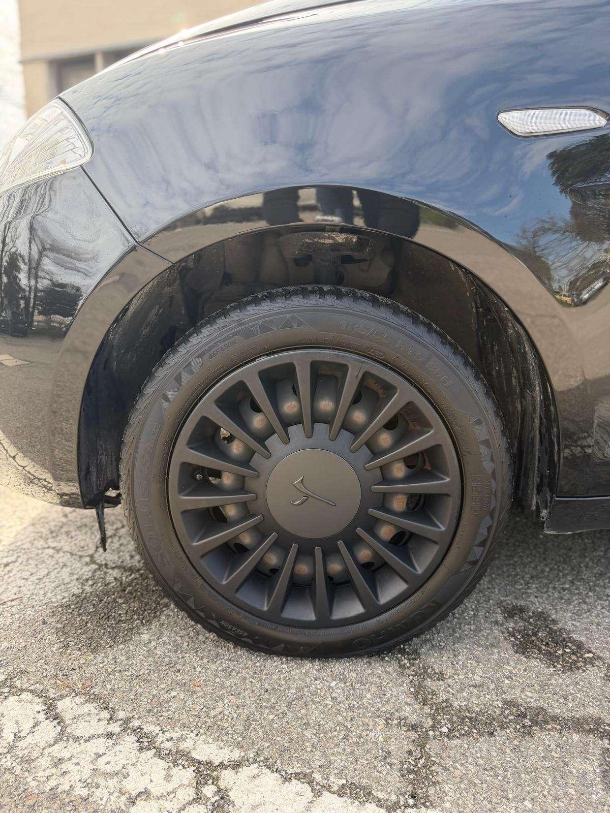 Lancia Ypsilon 1.2 BENZINA