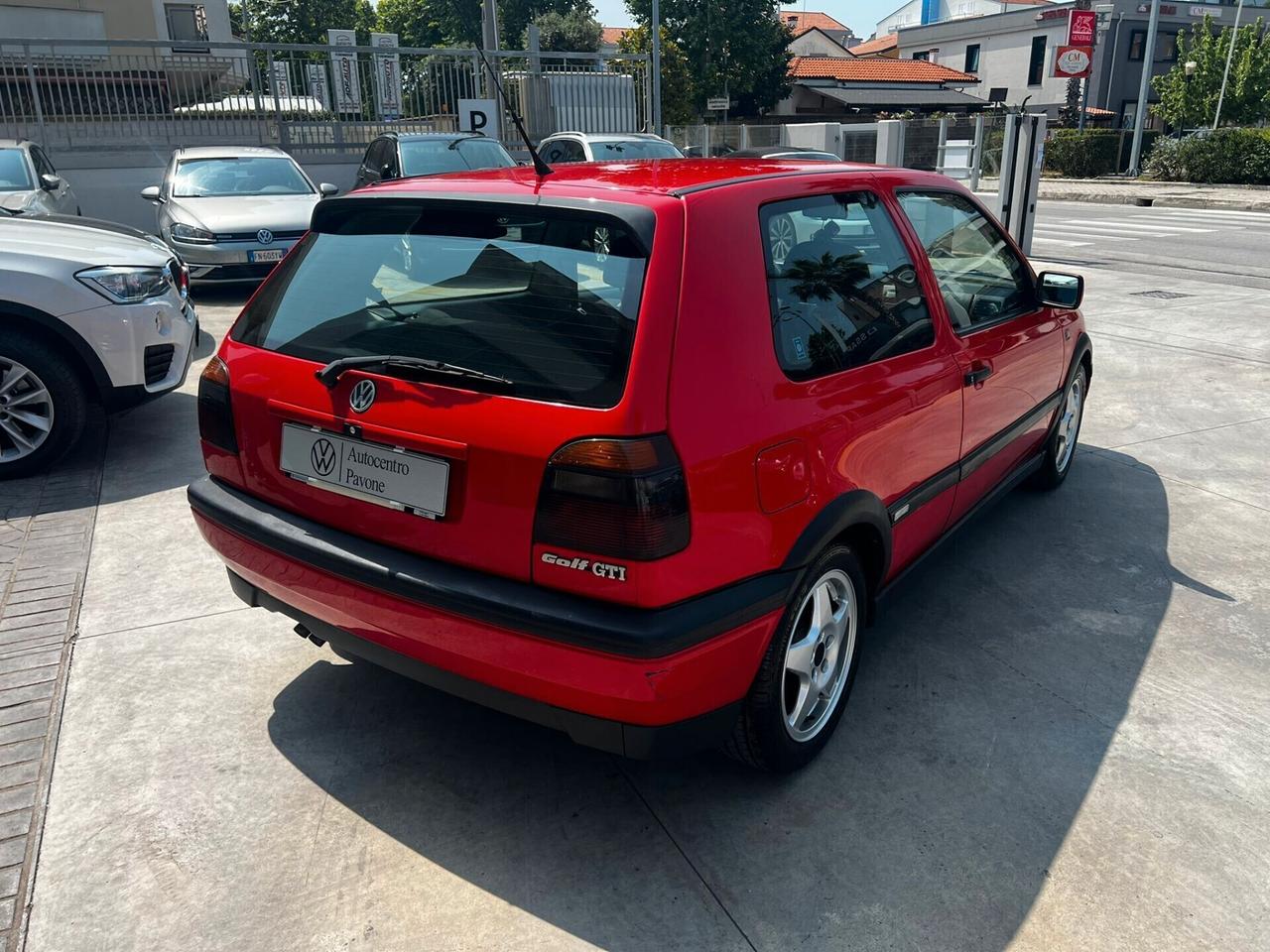 Volkswagen Golf GTI Golf 2.0 cat 3 porte GTI