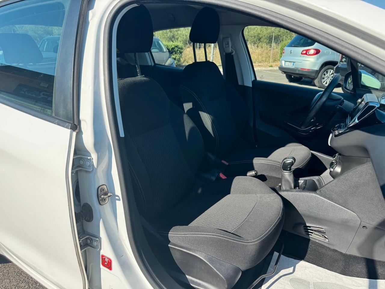 Peugeot 208 1.2 BENZINA 82CV 5P ACTIVE 2017