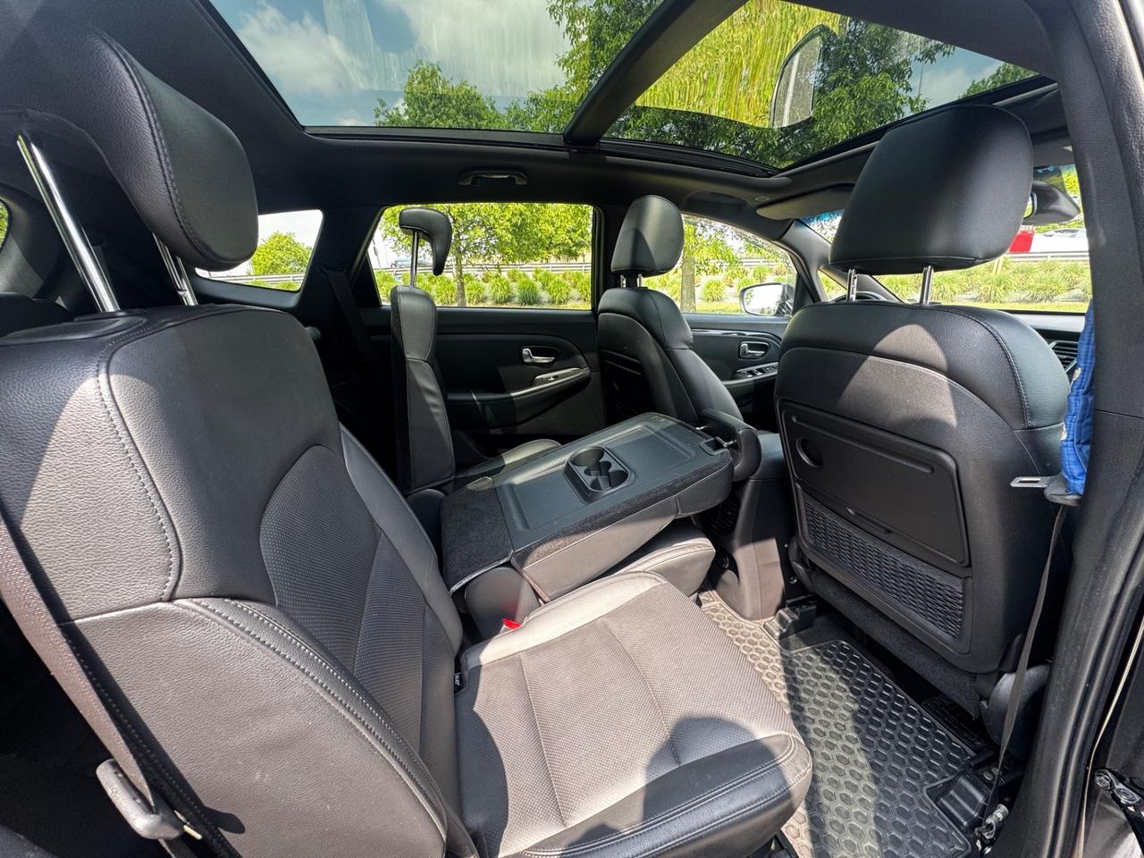 Kia Carens 1.7 CRDi 136 CV Auto Platinum