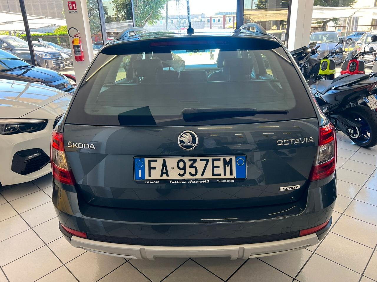 Skoda Octavia 2.0 TDI CR 180 CV 4x4 DSG Wagon Scout