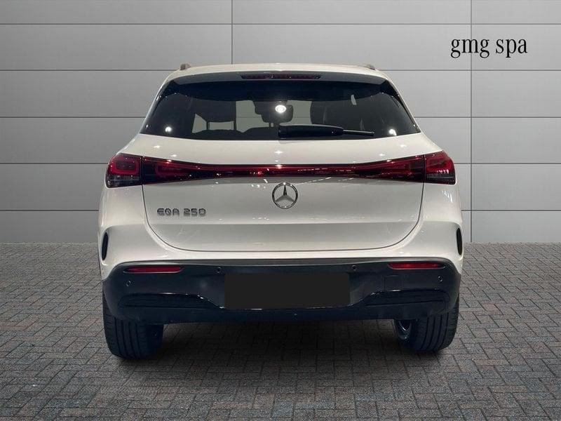 Mercedes-Benz EQA 250 Premium Pro