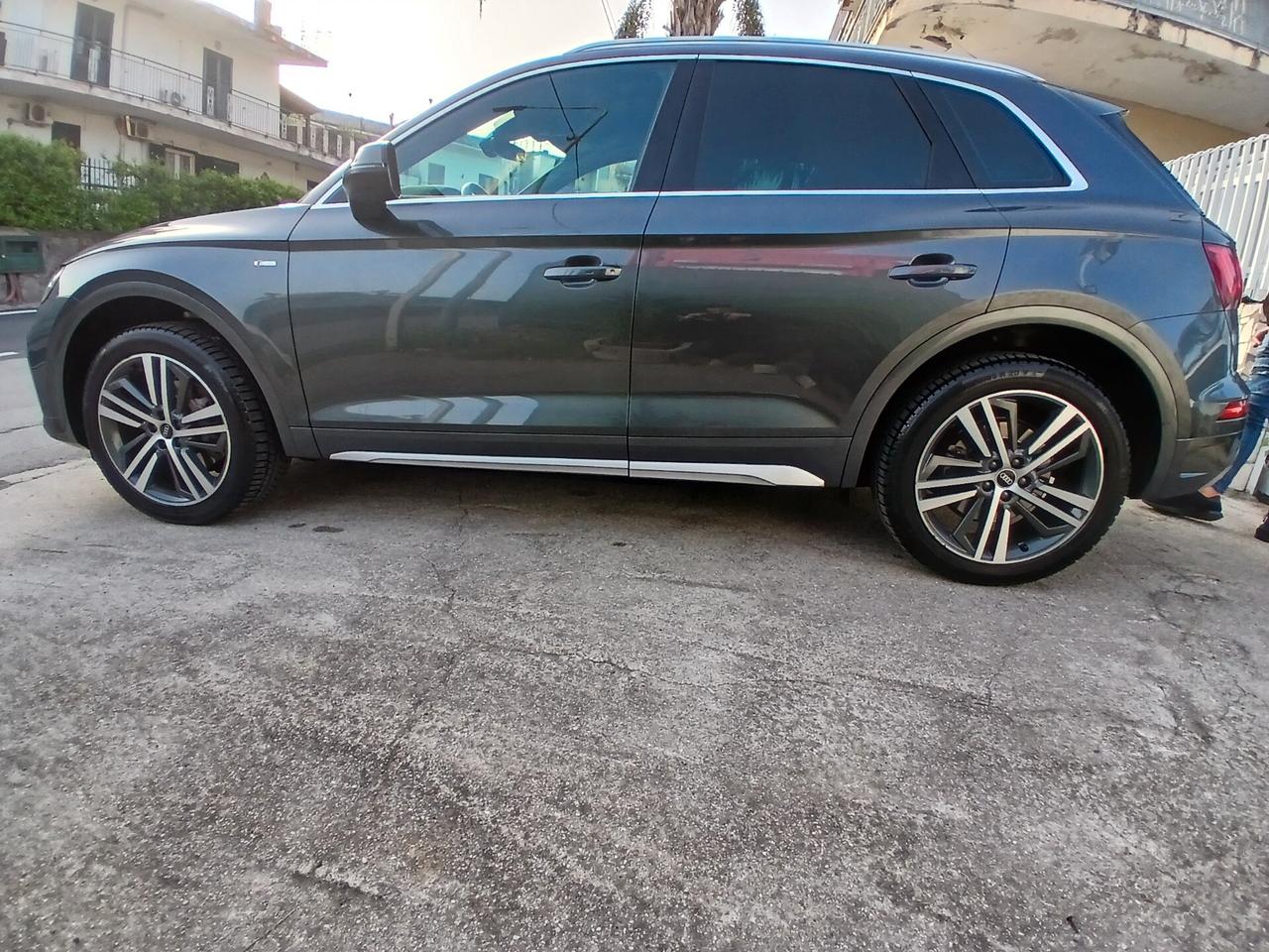 Audi Q5 45 TFSI quattro S tronic S line