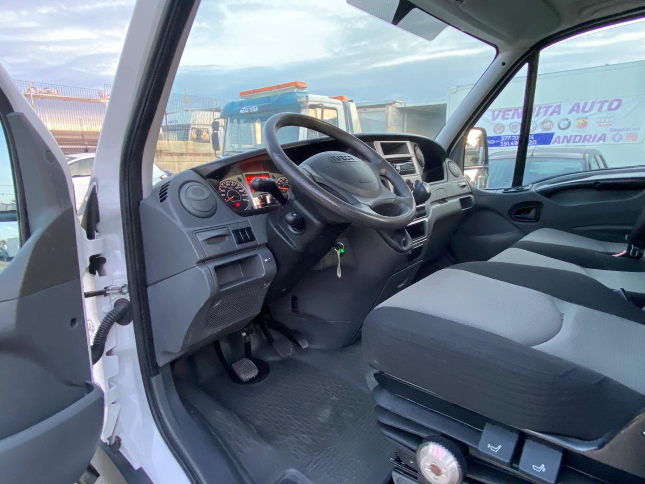 Iveco Daily 35-15 Carroattrezzi Patente B Scarrabile