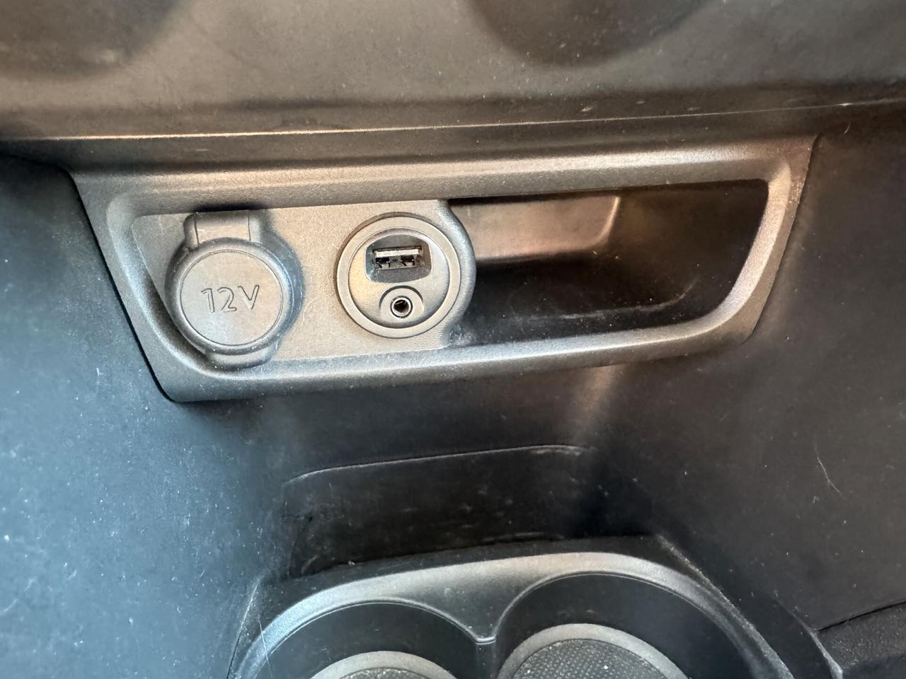 Peugeot 208 Active 1.4 HDI 68CV 5 porte