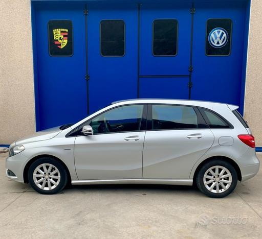 MERCEDES-BENZ B 180 CDI BLUEE EFFICIENCY Executi