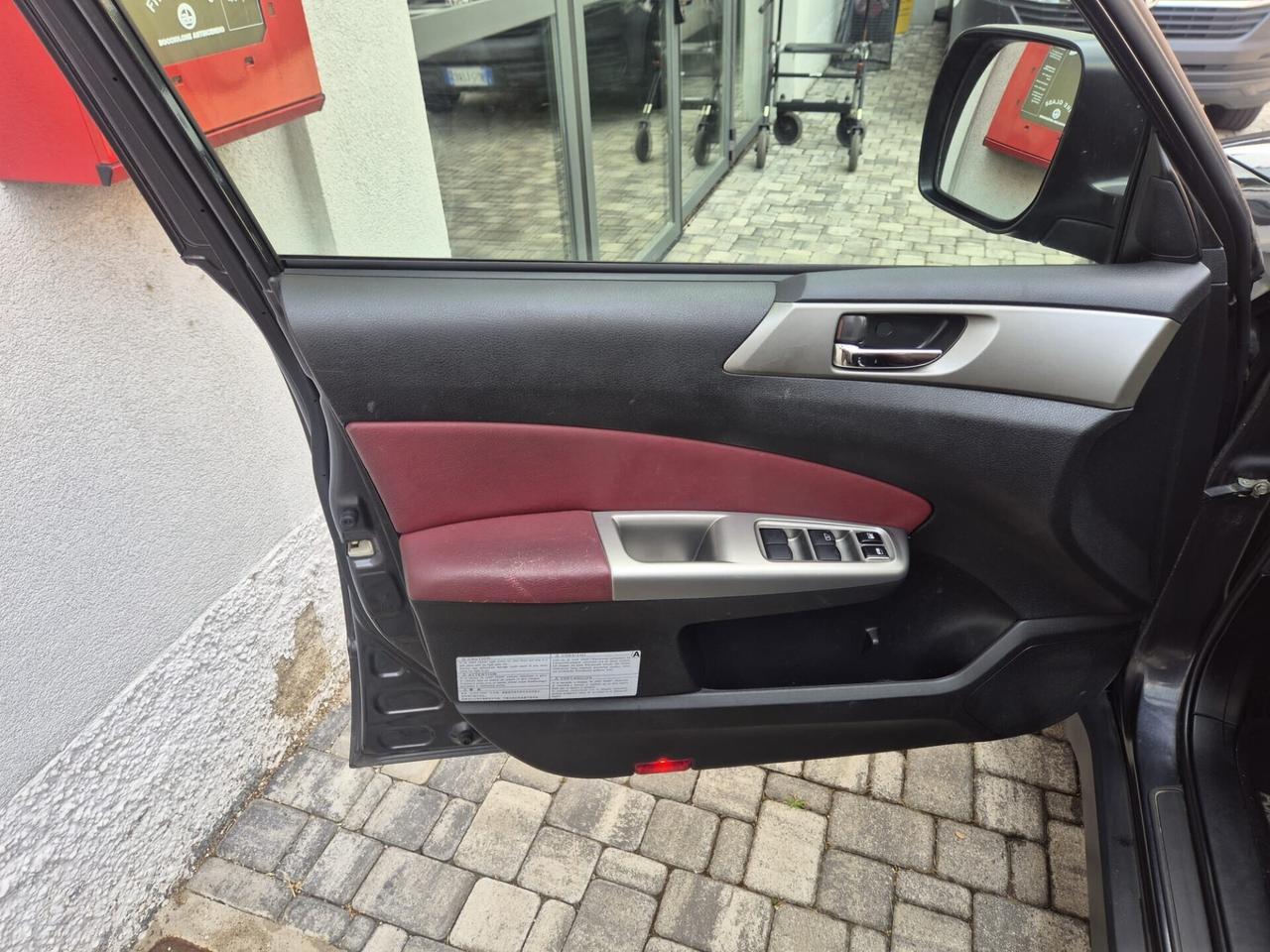 Subaru Forester 2.0D X
