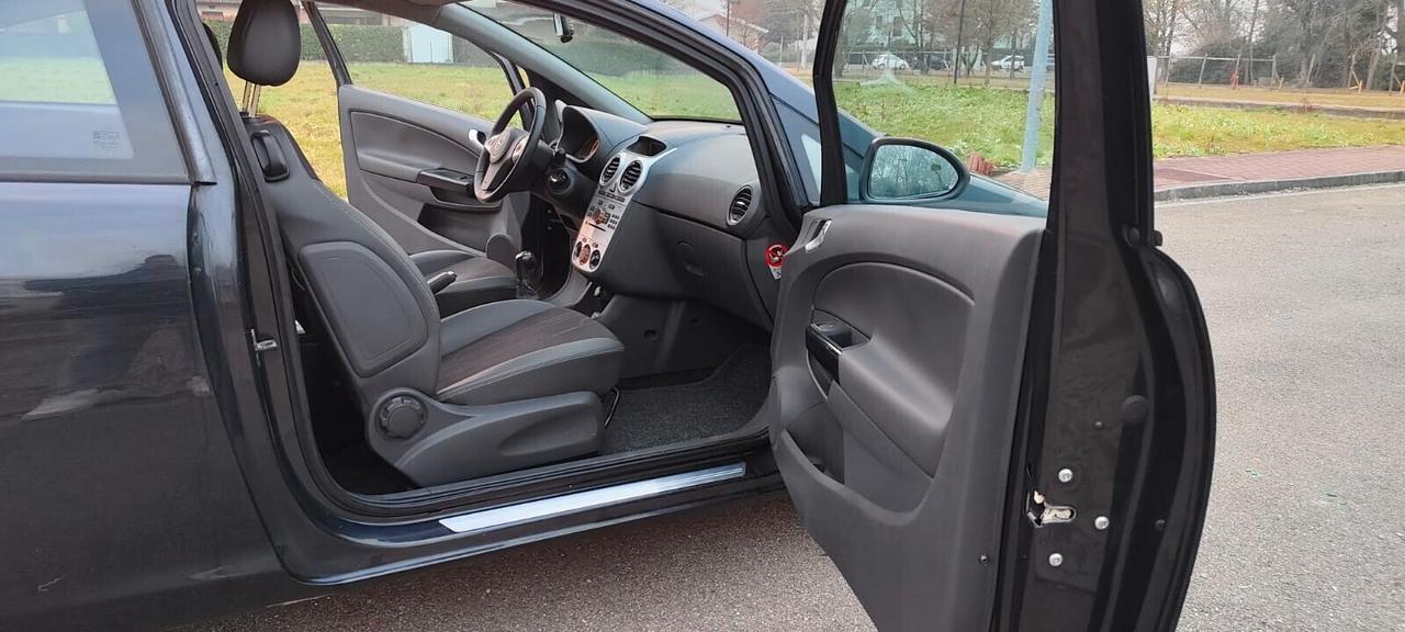 Opel Corsa 1.2 85CV 3 porte GPL-TECH Elective
