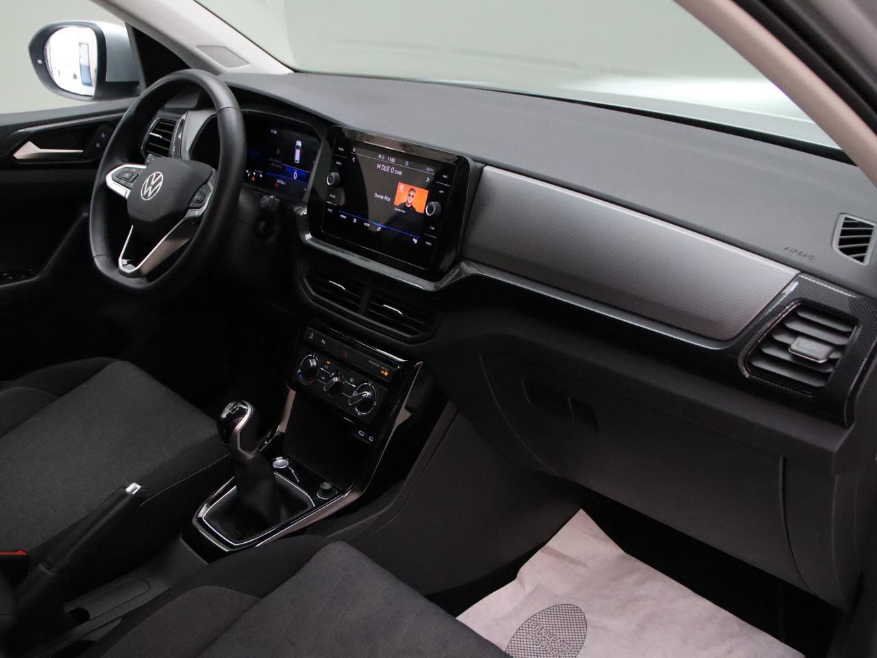 Volkswagen T-Cross 1.0 tsi Life 95cv *NEOPATENTATI*
