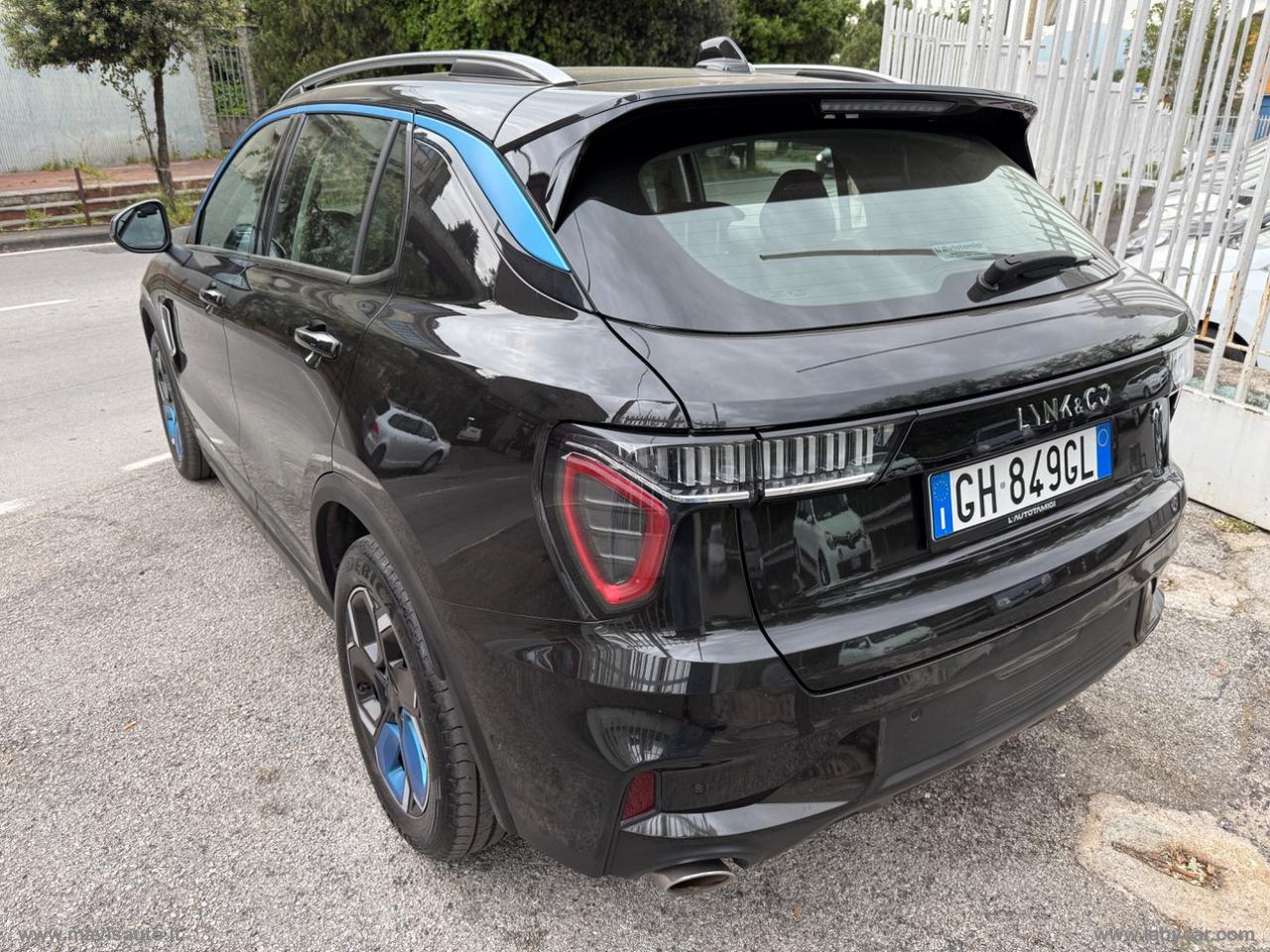 LYNK&CO 01 HEV