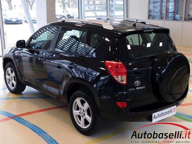 TOYOTA RAV 4 RAV4 2.2 D-4D 136 CV 4X4