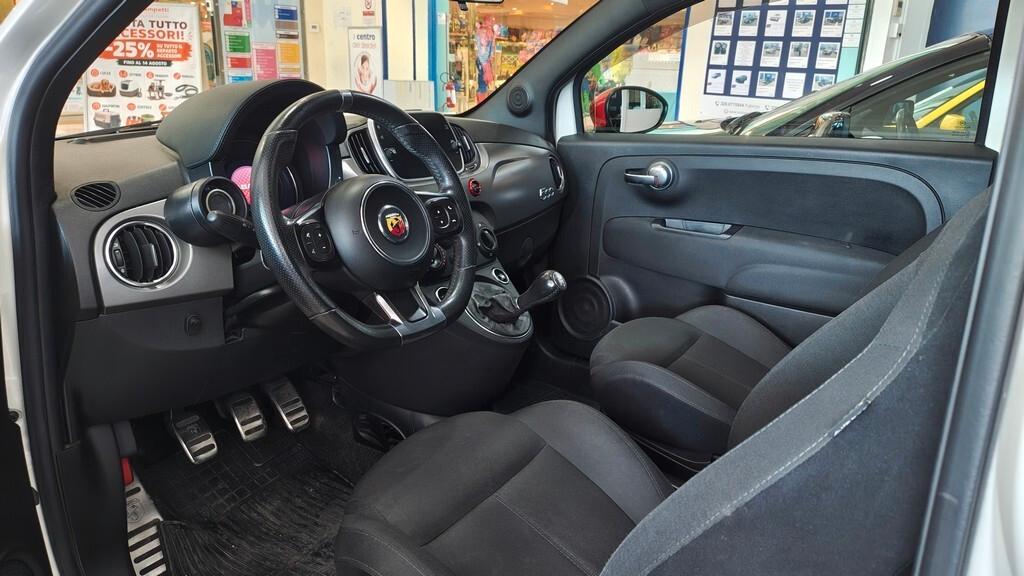 Abarth 595 1.4 Turbo T-Jet 160 CV Pista