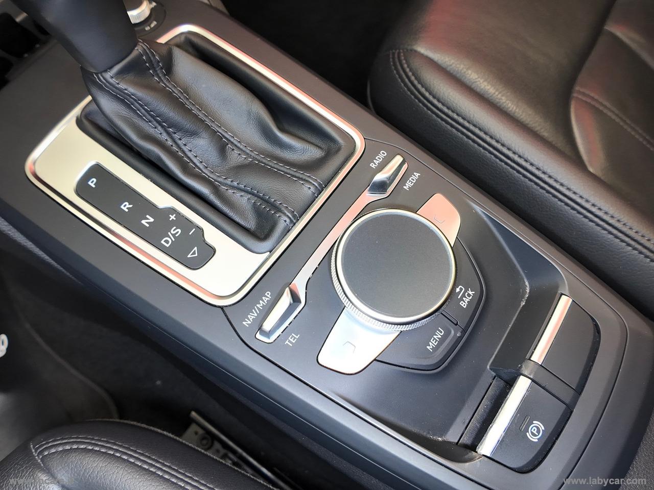 AUDI Q2 35 TDI quattro S tr. Identity Black