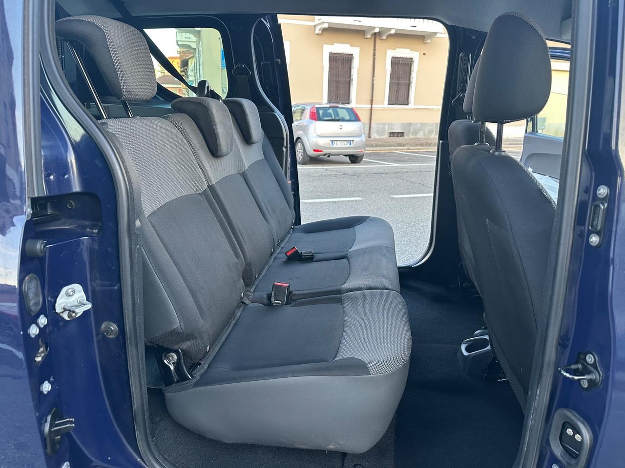 Dacia Dokker 1.6 8V 85CV GPL della casa