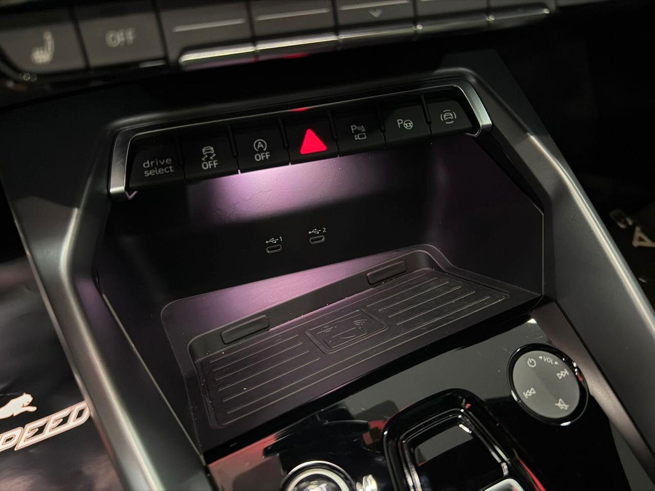 Audi A3 allstreet 35 TDI S tronic Identity Contrast