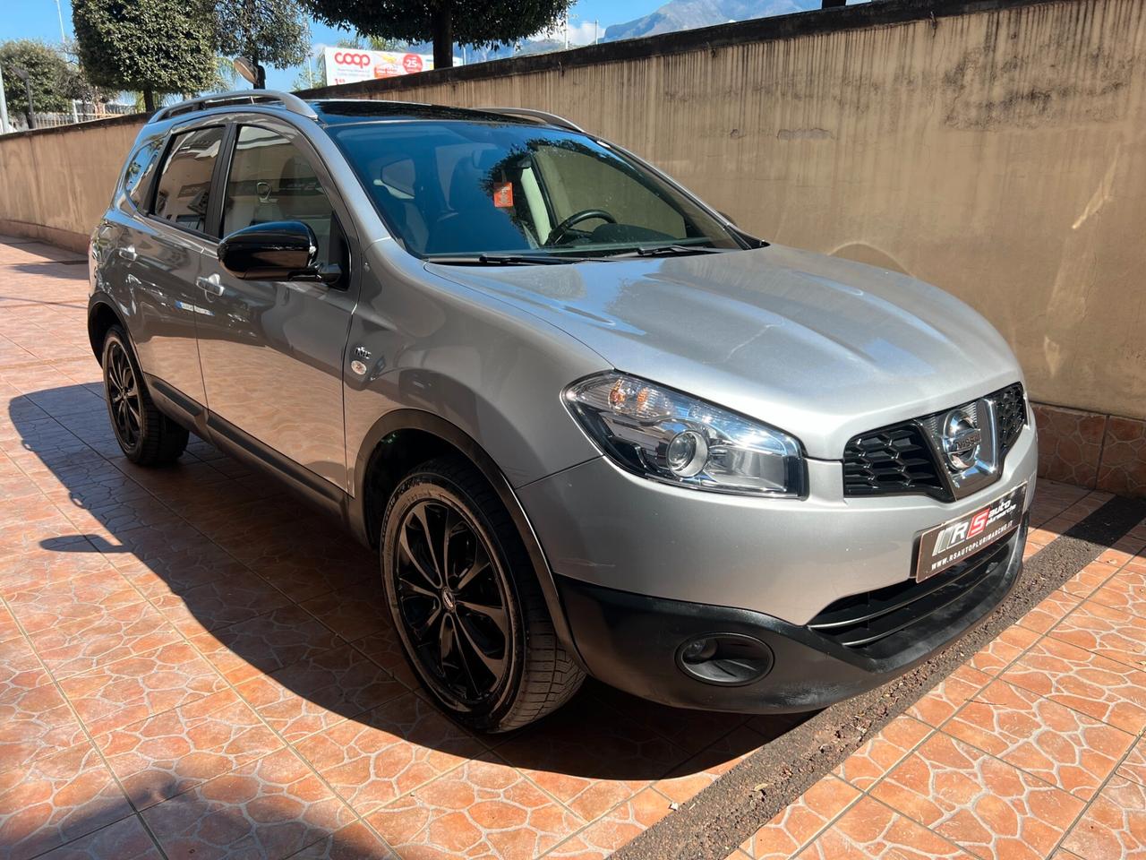 Nissan Qashqai+2 2.0 dCi DPF 4WD n-tec TETTO