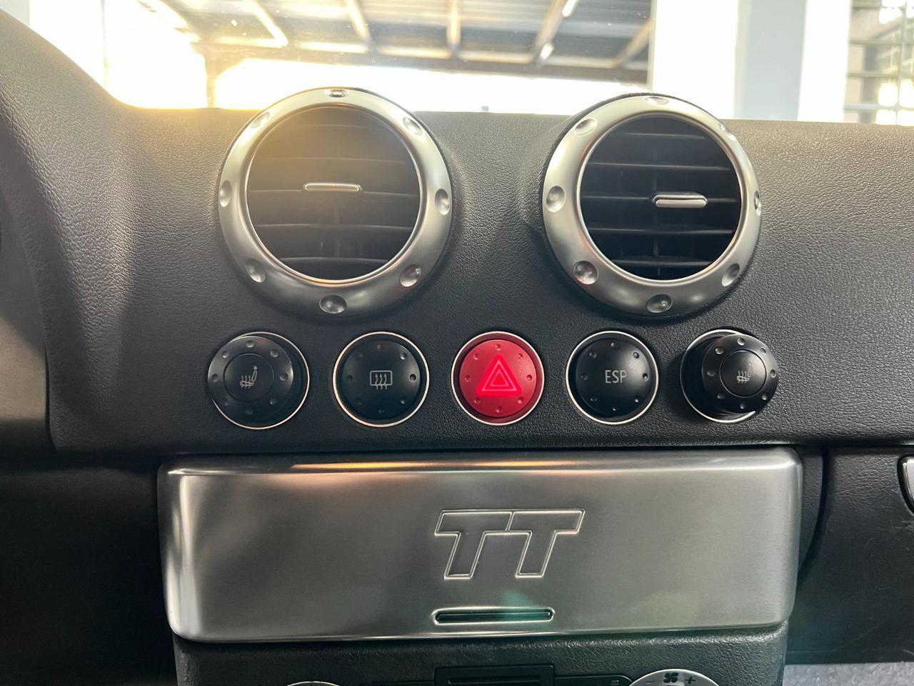 AUDI TT Roadster 1.8 T 20V 179 CV cat