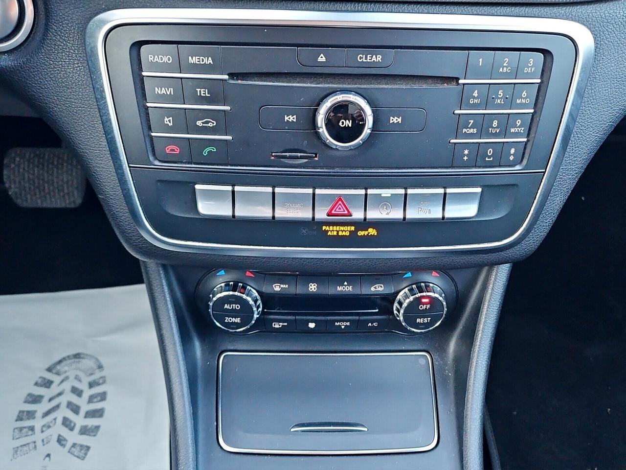 Mercedes-benz GLA 200 d Premium