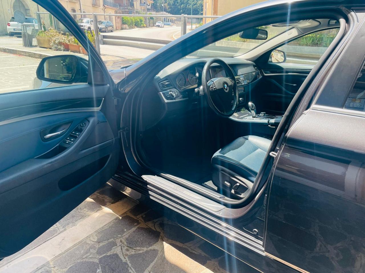 Bmw 520 520d Touring Luxury Pelle Individual