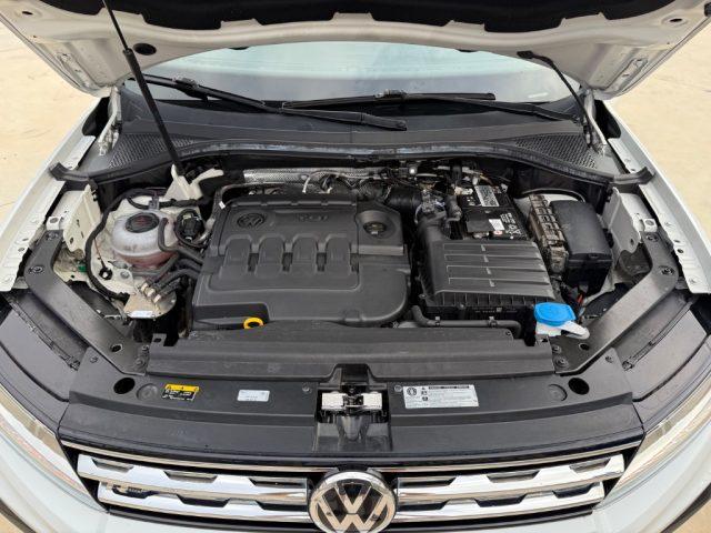 VOLKSWAGEN Tiguan R-LINE DA VETRINA NORD ITALIA