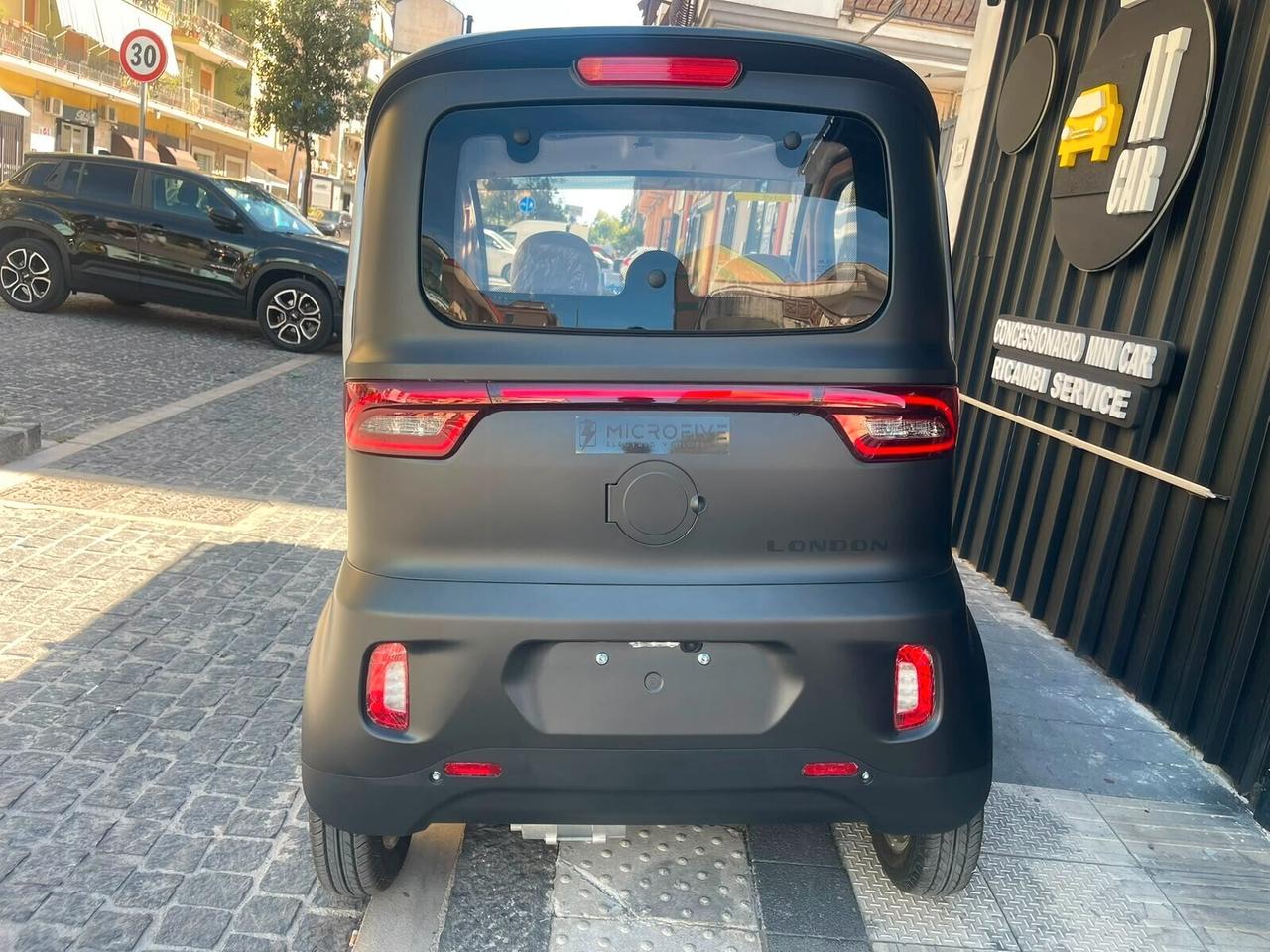 Minicar Elettrica Microfive London Pronta consegna
