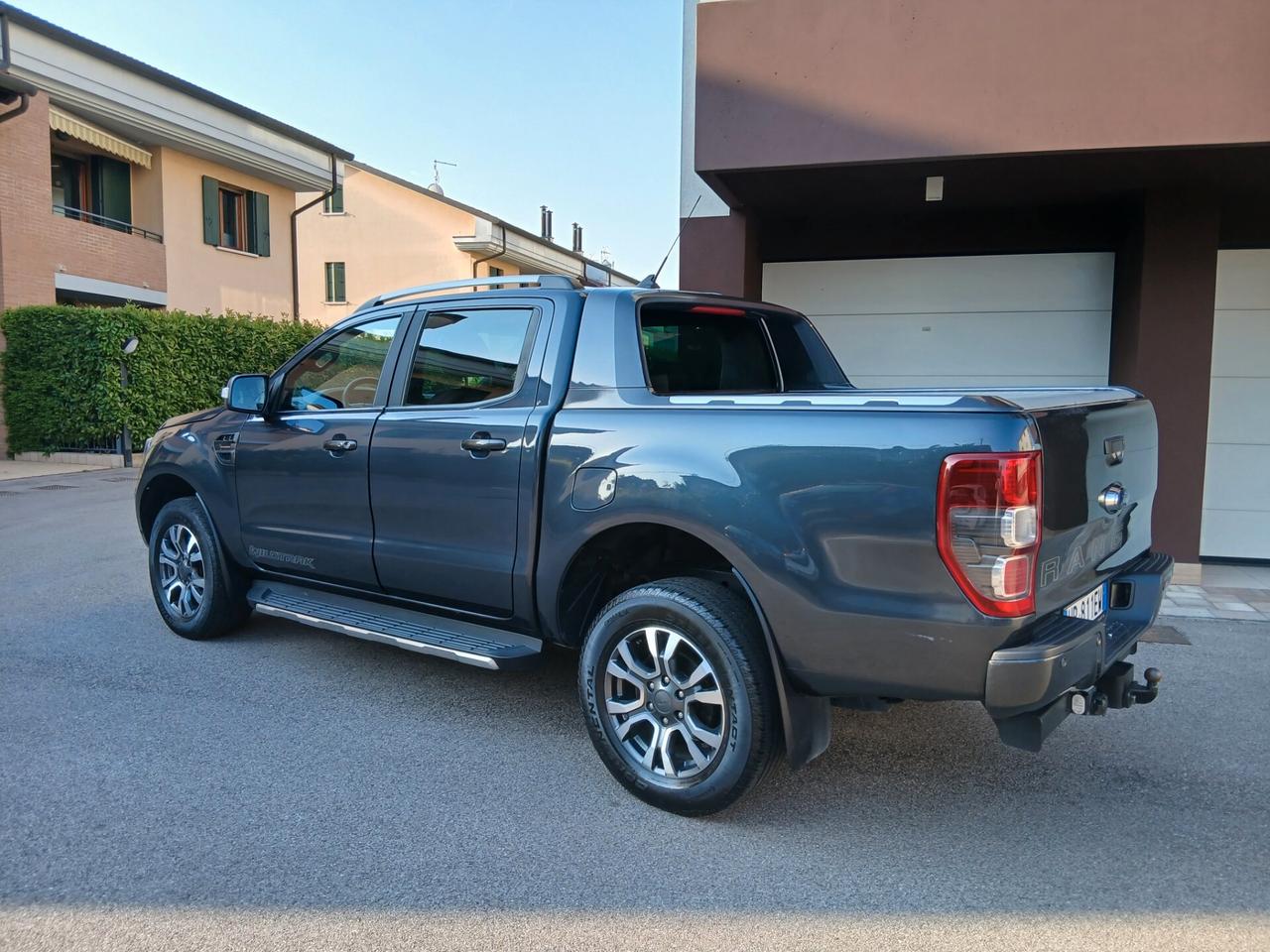 Ford Ranger 2.0 4x4 aut. 213 CV DC Wildtrak 5 posti tua a € 312 mese