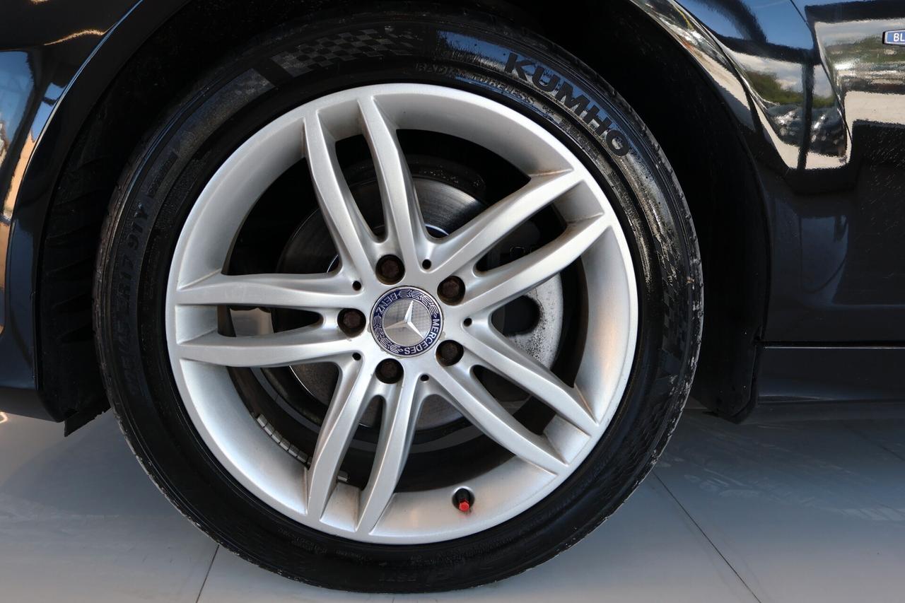 Mercedes-Benz C220 Coupe 170cv cdi Avantgarde Auto