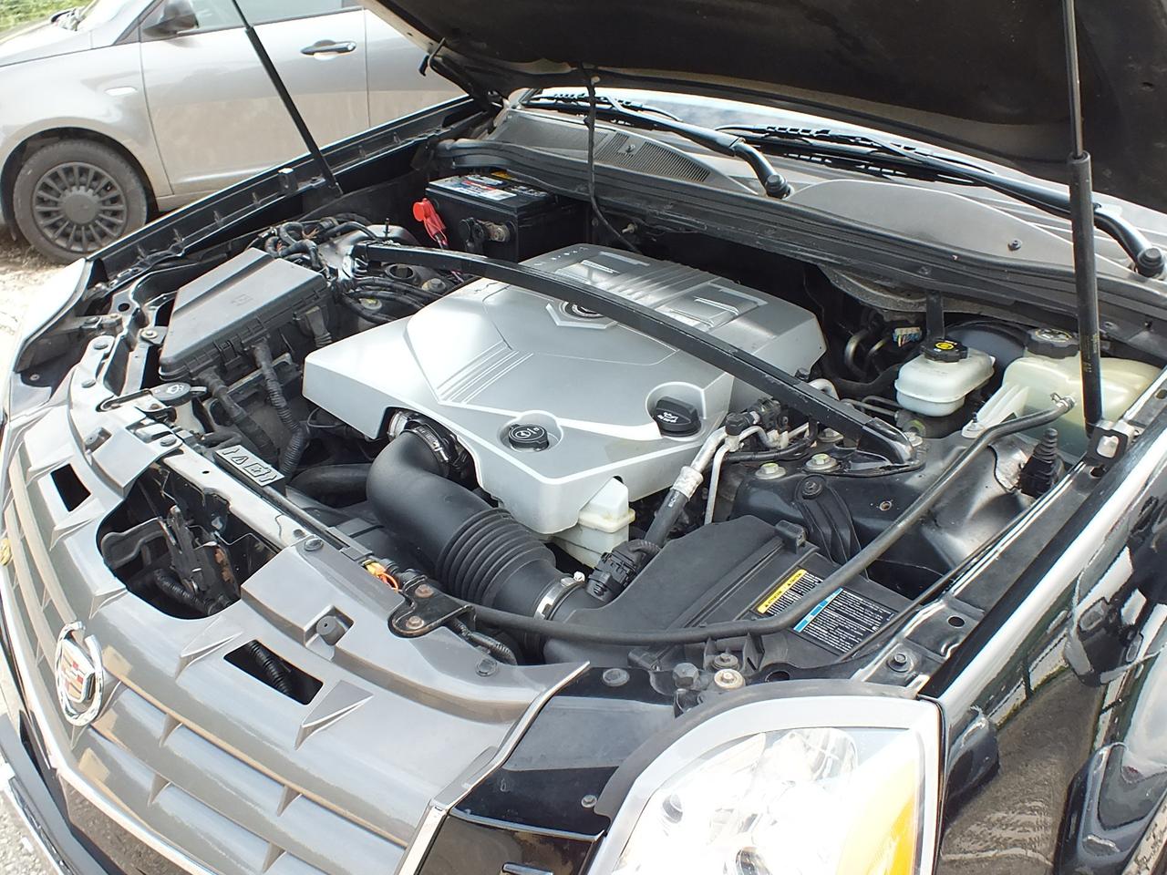 CADILLAC SRX 3.6 V6 AUTOM.4X4 7-POSTI