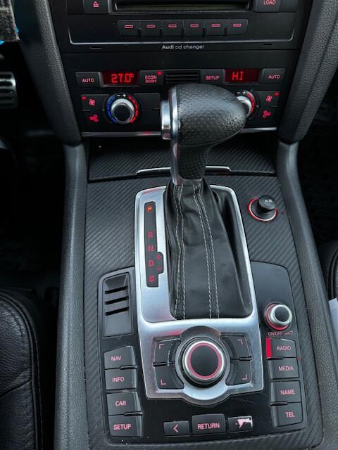 Audi Q7 3.0 V6 TDI 233CV quattro tiptronic