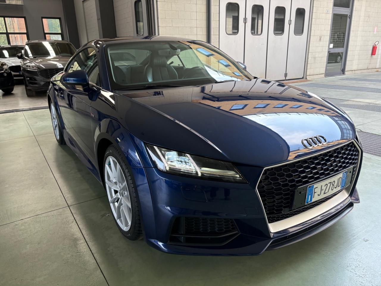 Audi TT Coupé 2.0 TDI ultra S line