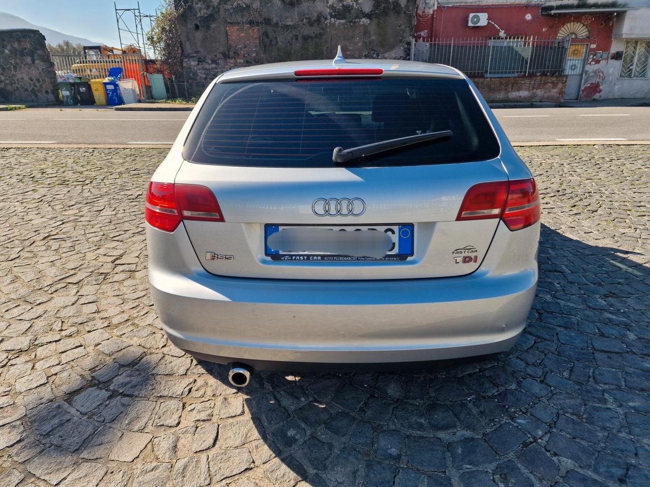 Audi A3 SPB 1.6 TDI 105 CV CR Ambition