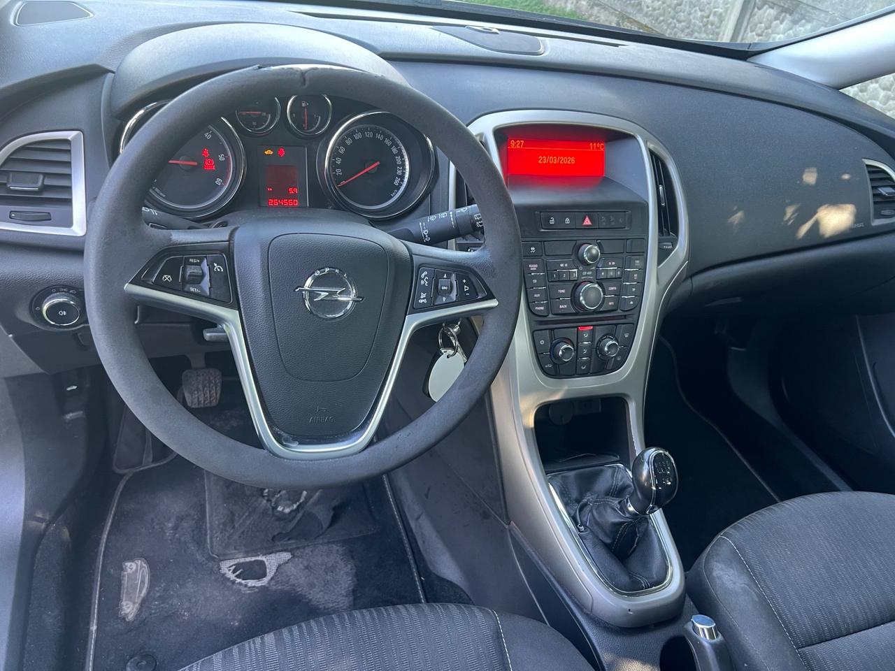 Opel Astra 1.7 CDTI 110CV Sports Tourer Cosmo